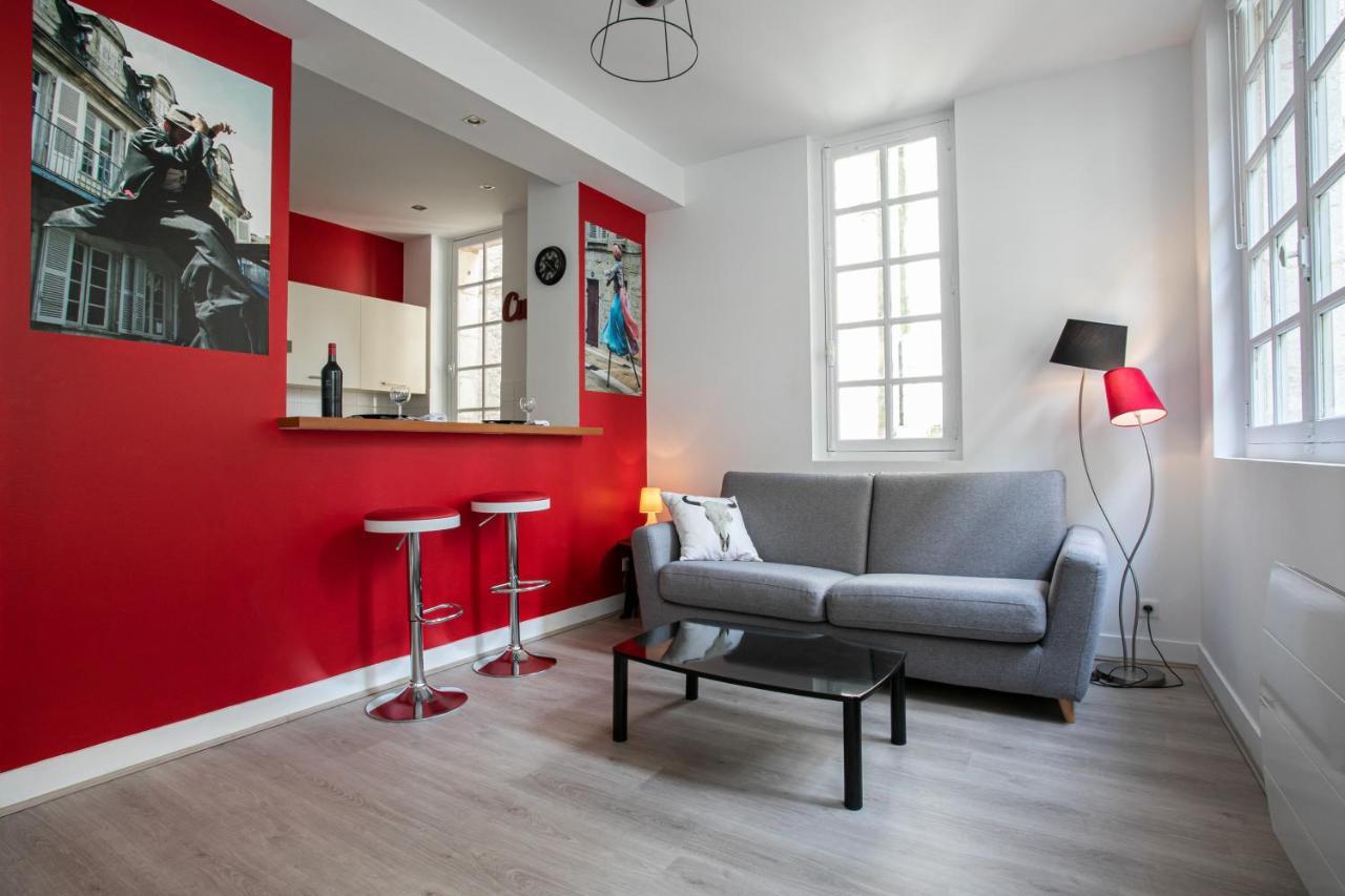 Corps Et Graphi Appartement Périgueux Buitenkant foto