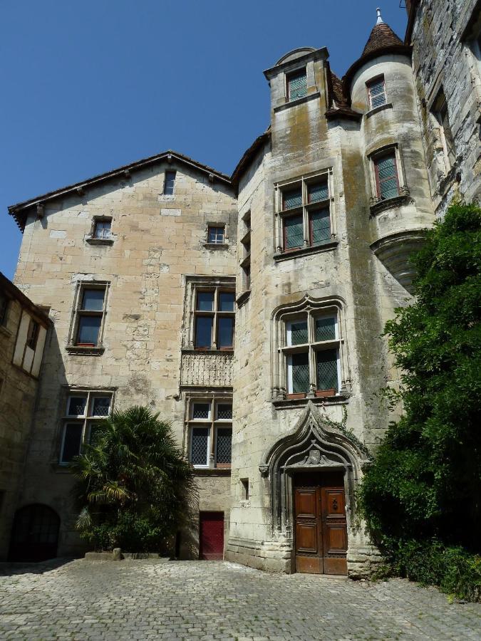 Corps Et Graphi Appartement Périgueux Buitenkant foto