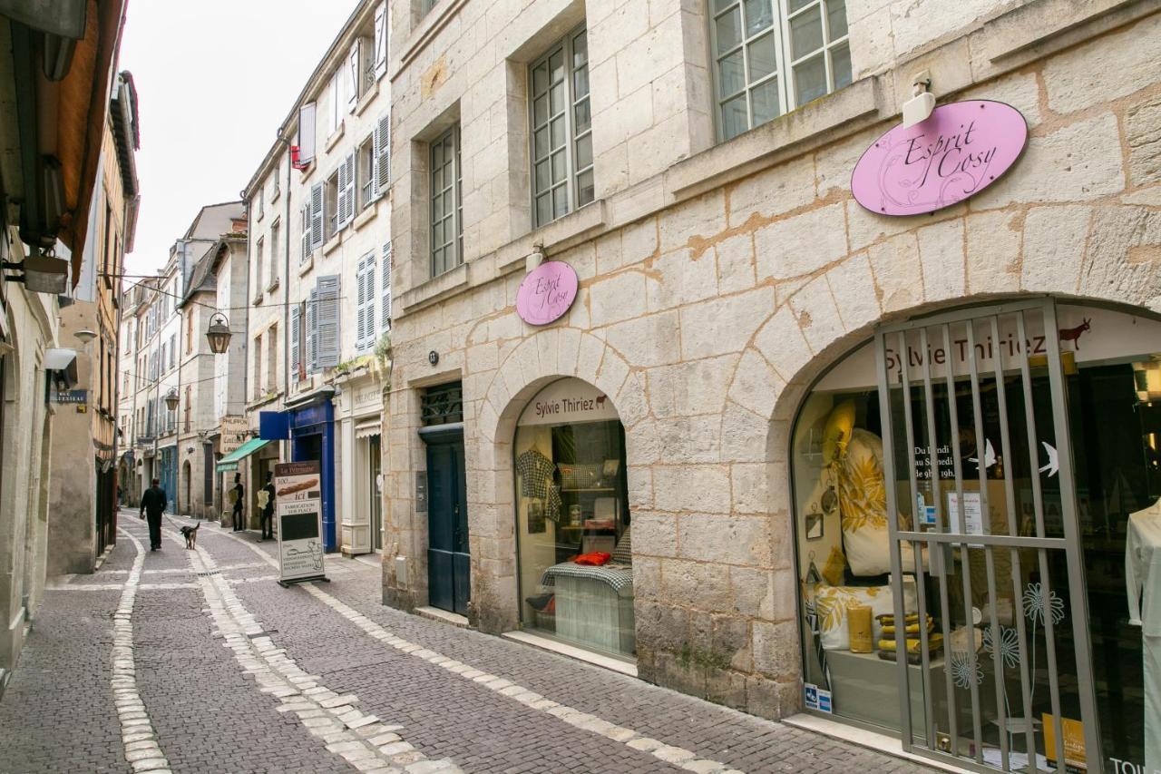 Corps Et Graphi Appartement Périgueux Buitenkant foto
